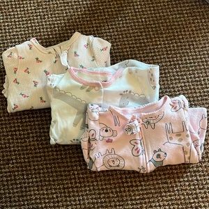3 pairs of girl onesies - 6 months